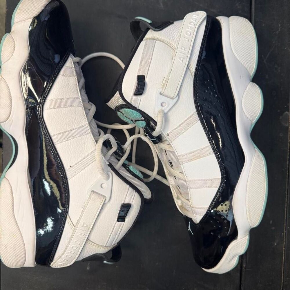 Jordan Men's White and Black Trainers